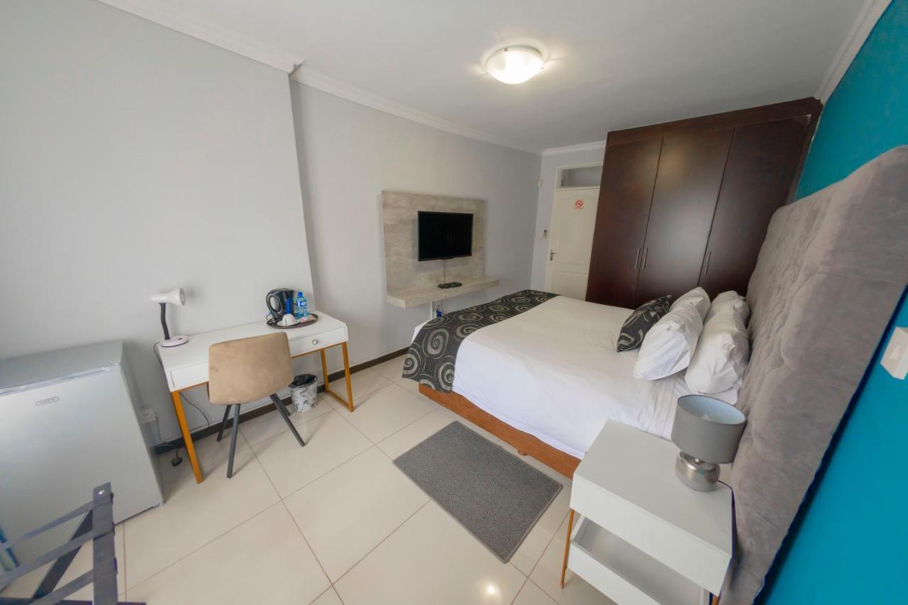 גאבורון Green Lagoon Guest House מראה חיצוני תמונה